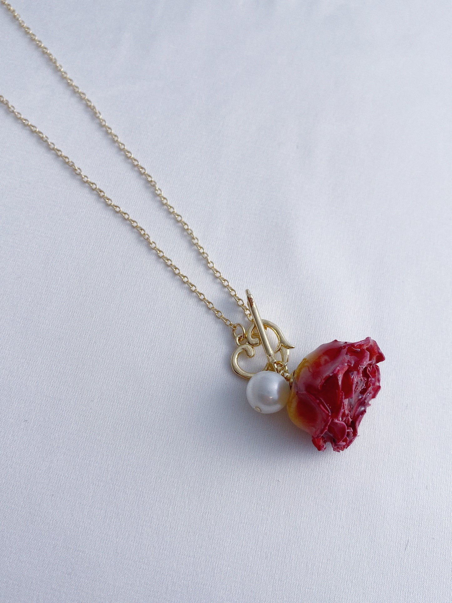 Timeless Rose Necklace