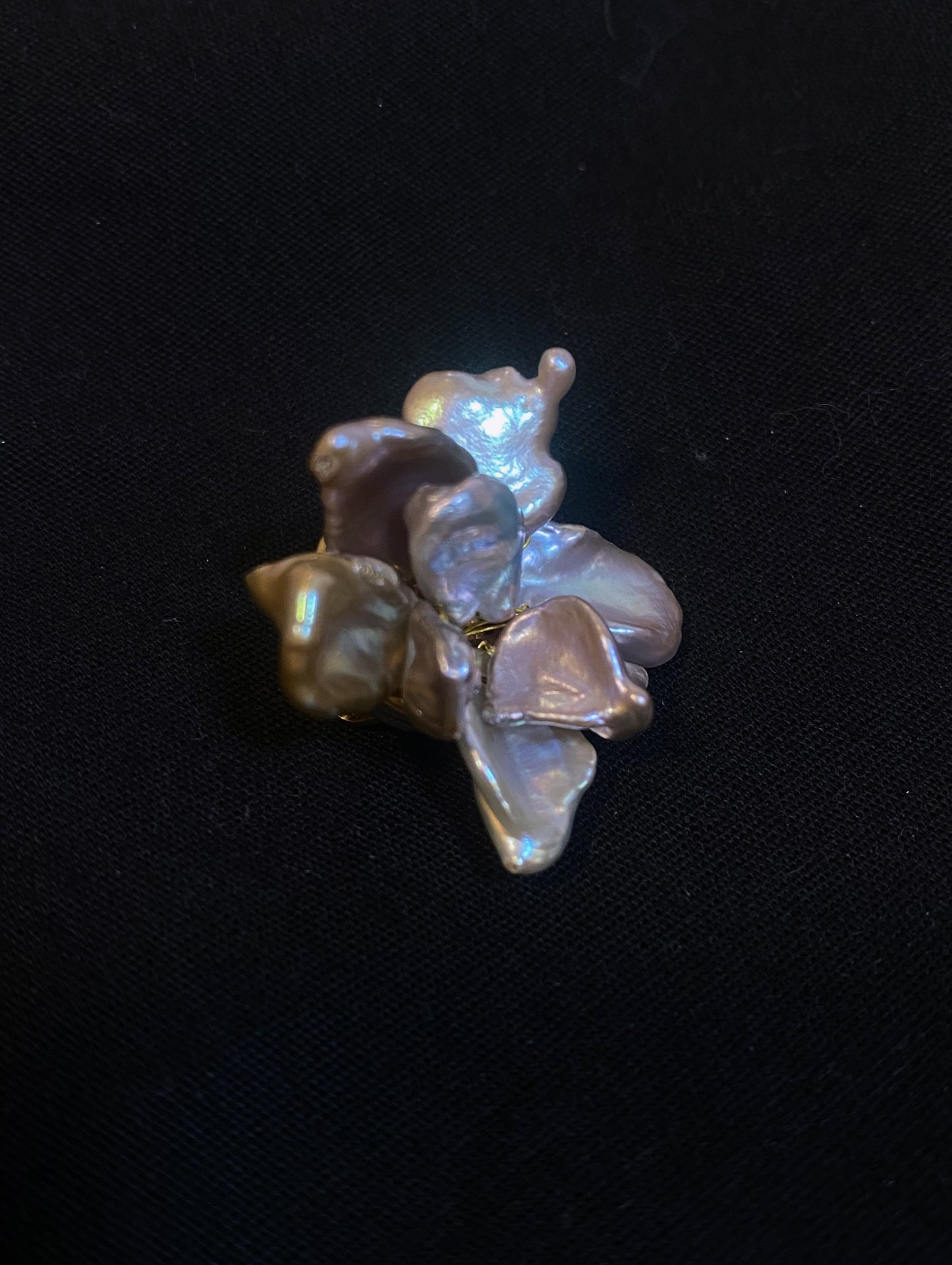 Keshi Pearl Purple Flower Brooch №16