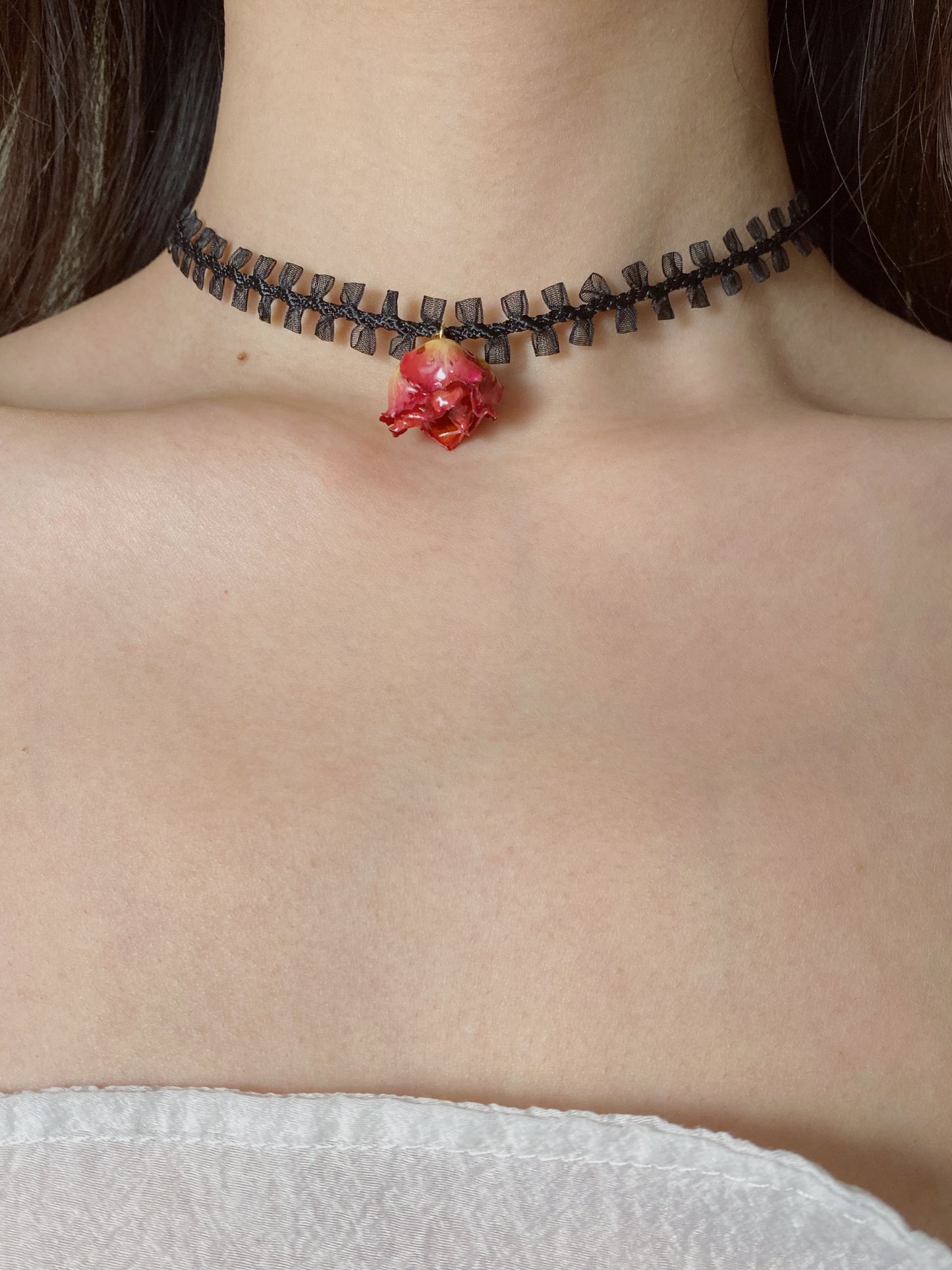 Liliana Lace Rose Choker