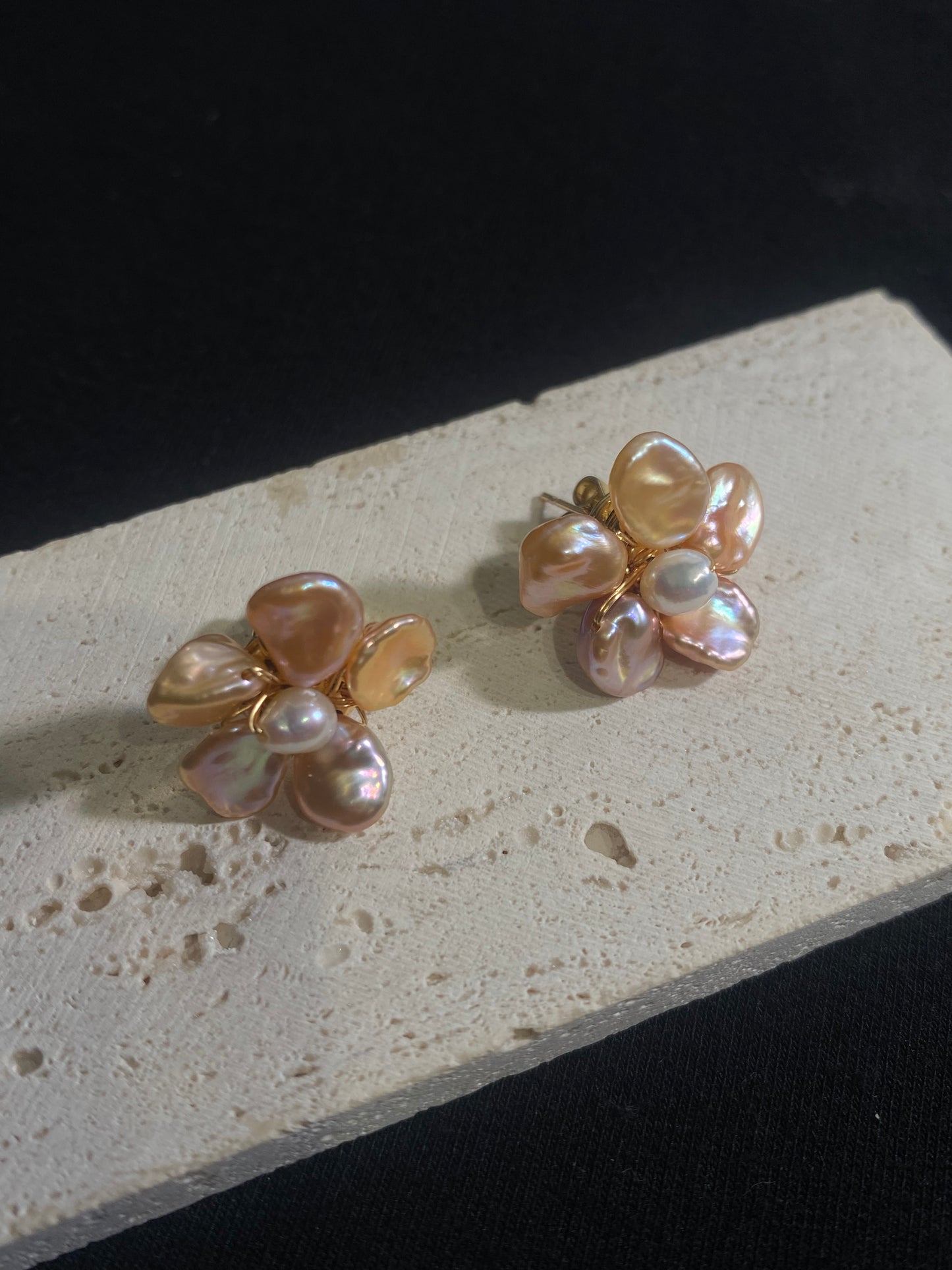 Mini Pink Keshi Pearl Flower Stud Earrings №43