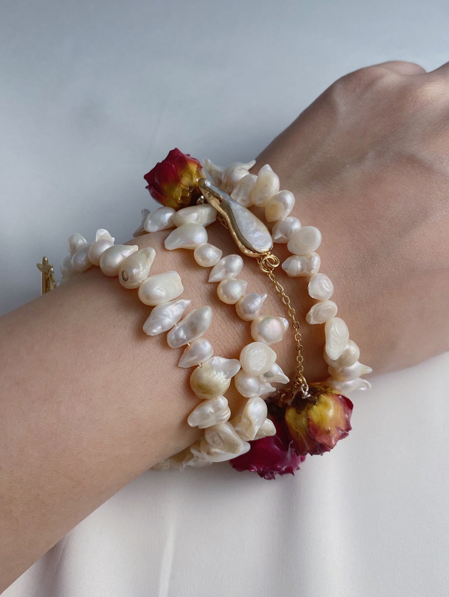 Eternal Rose Garden Baroque Pearl Necklace and Bracelet